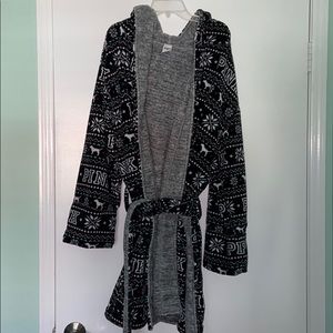 Fleece bathrobe